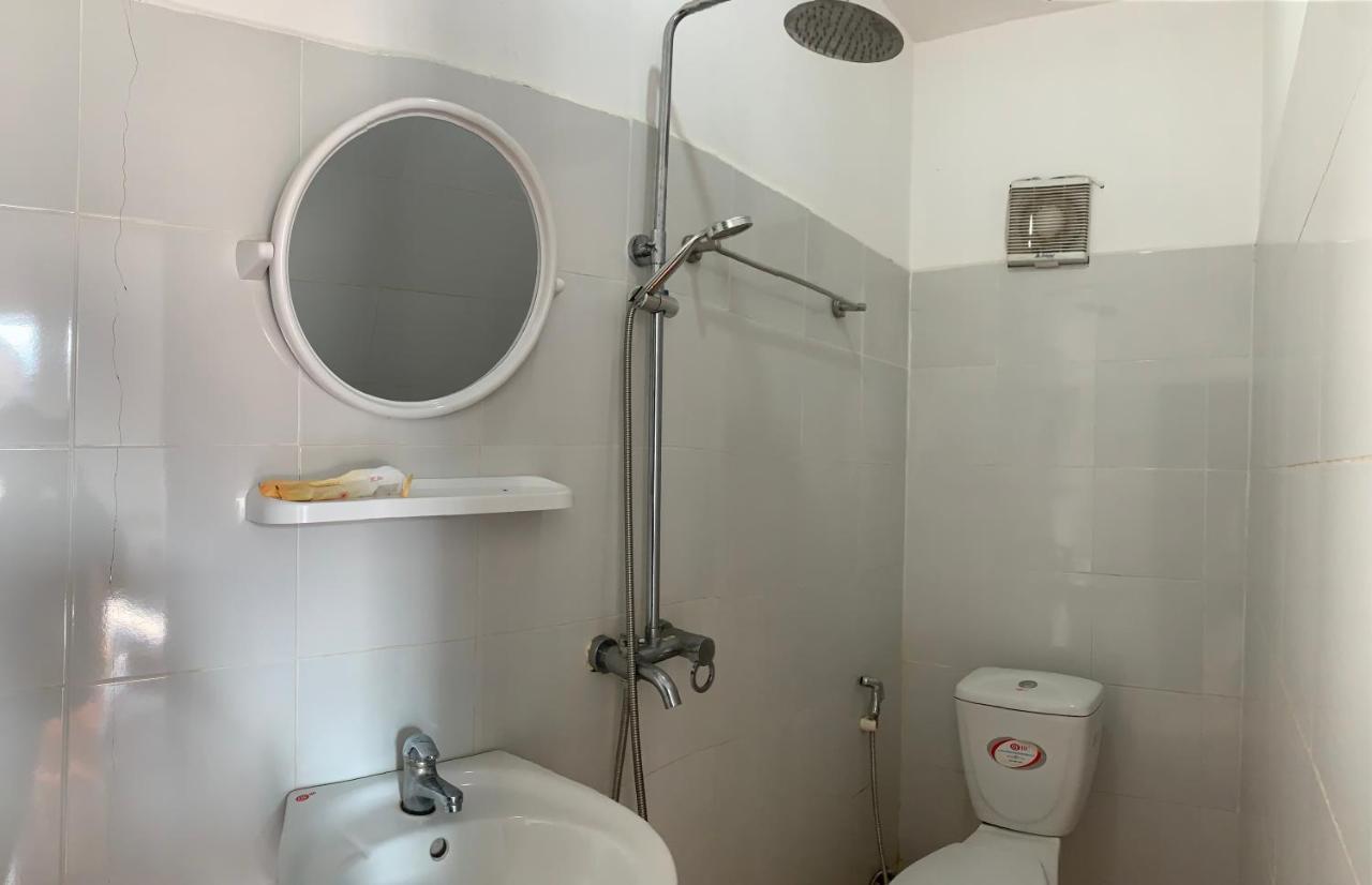 Vang Vieng Lily Backpackers Hostel Εξωτερικό φωτογραφία