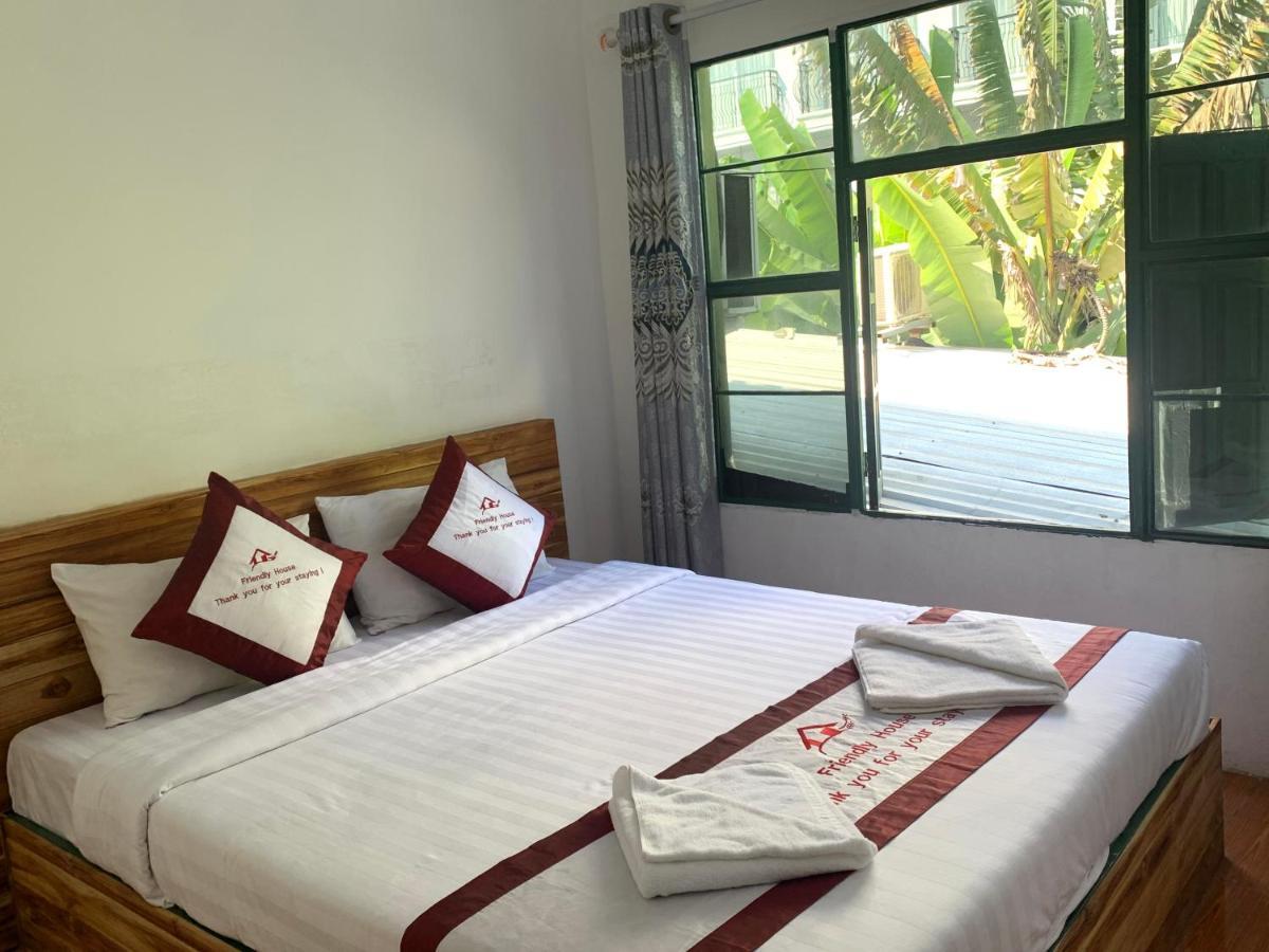 Vang Vieng Lily Backpackers Hostel Εξωτερικό φωτογραφία