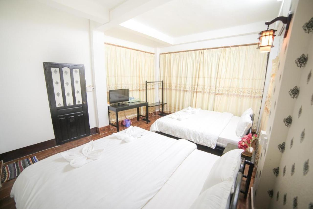 Vang Vieng Lily Backpackers Hostel Εξωτερικό φωτογραφία
