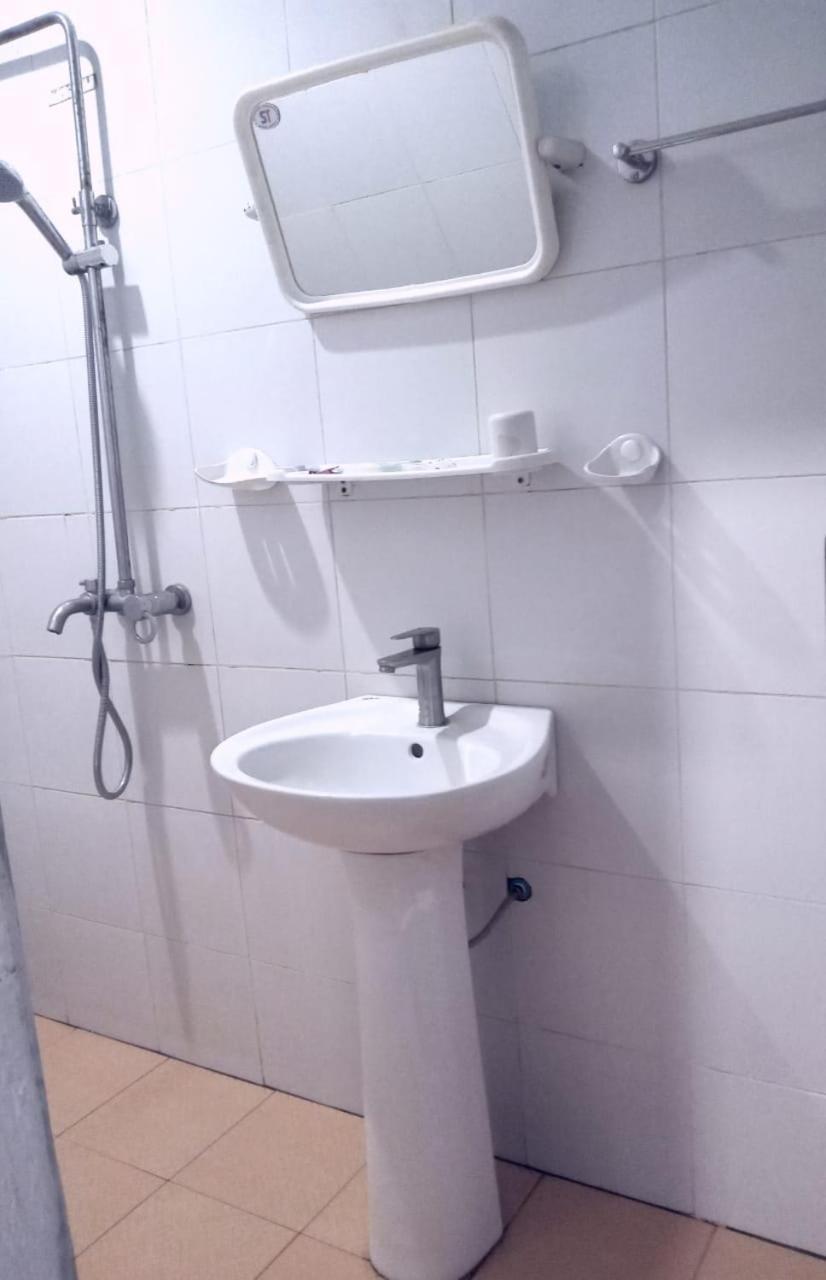Vang Vieng Lily Backpackers Hostel Εξωτερικό φωτογραφία