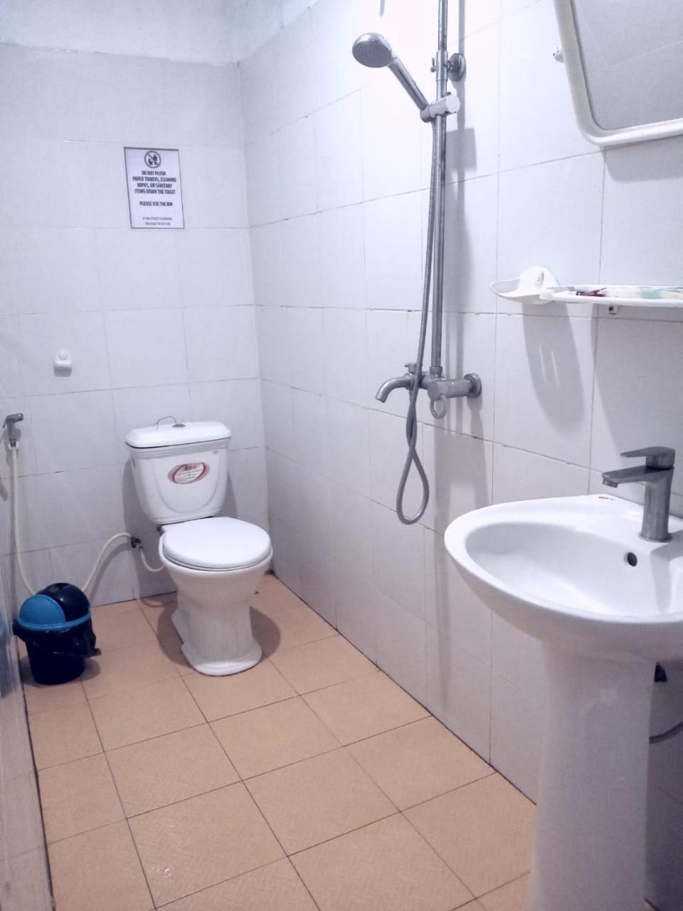 Vang Vieng Lily Backpackers Hostel Εξωτερικό φωτογραφία